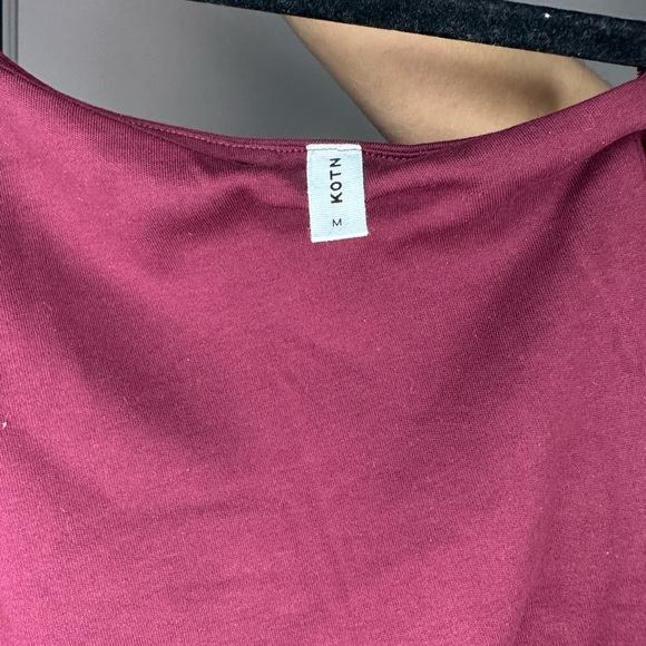 KOTN - One-Shoulder Long-Sleeve Top KOTN - NEW - Picture 2 of 6